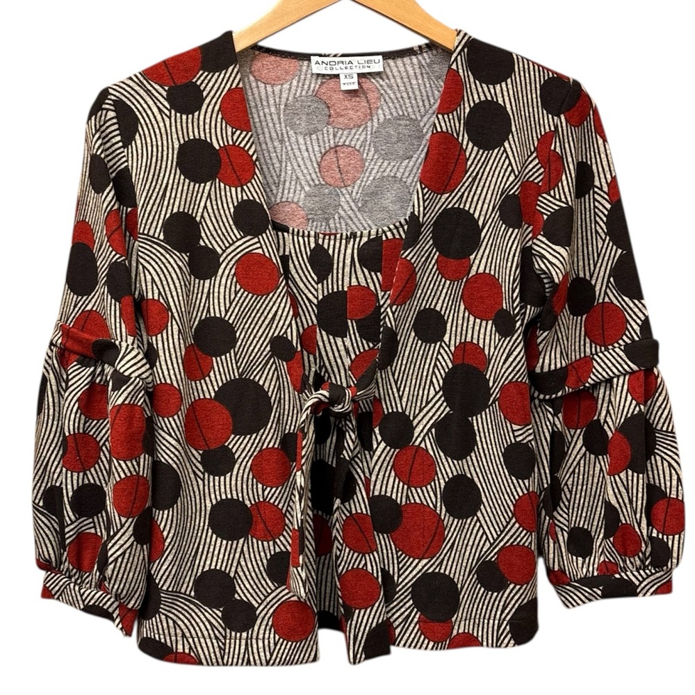 Andria Lieu tie front top with attached camisole, size xs